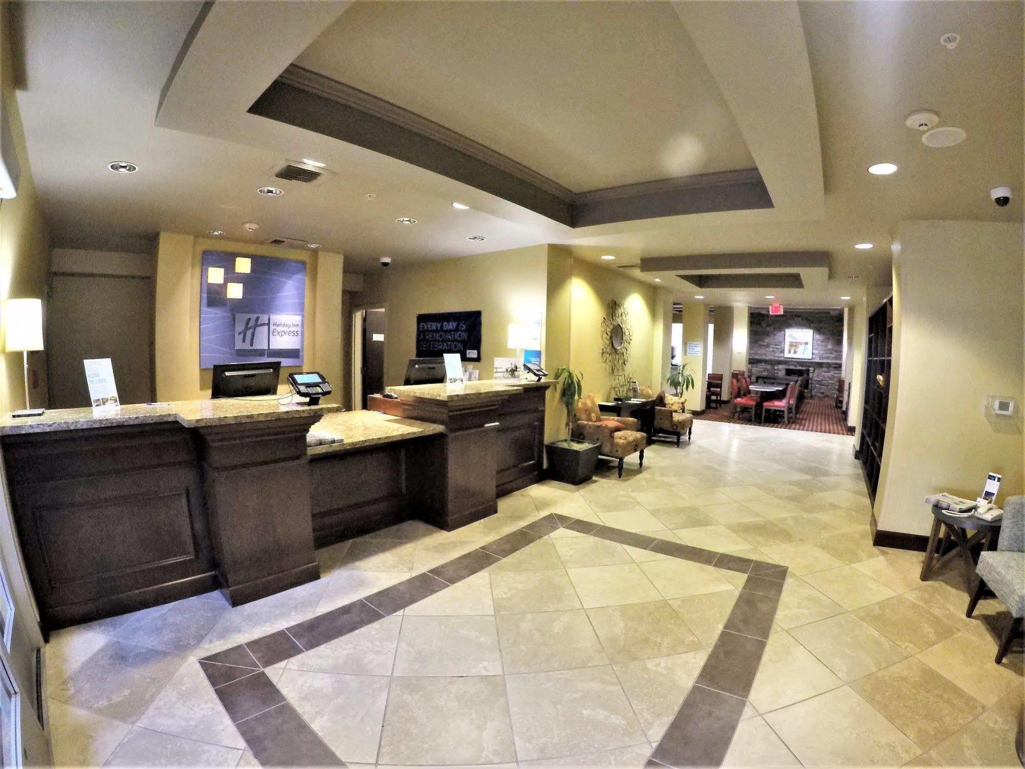 Holiday Inn Express Hotel & Suites Napa Valley-American Canyon By Ihg Exterior foto