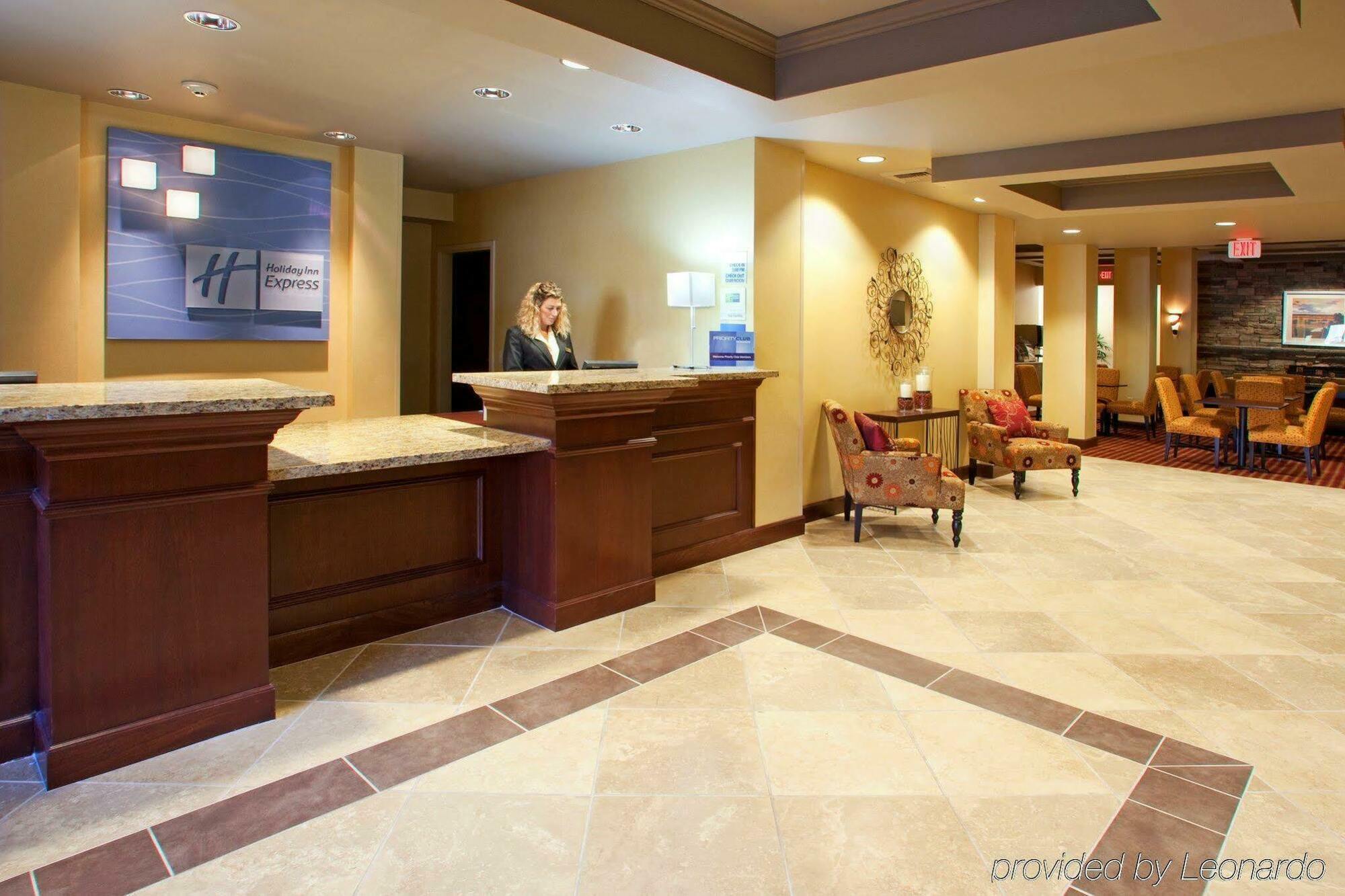 Holiday Inn Express Hotel & Suites Napa Valley-American Canyon By Ihg Exterior foto